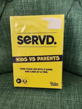 Hasbro SERVD. Kids vs Parents Card Game - Yellow